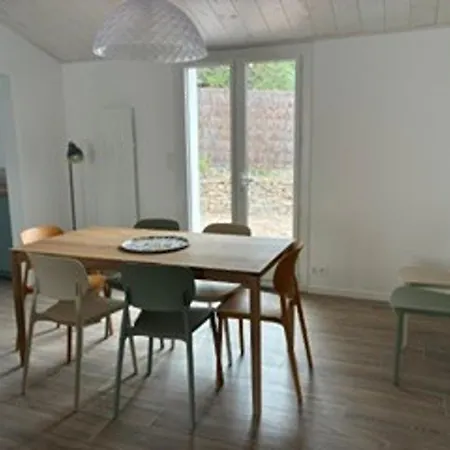 Maison Renovee Pres De La - 7 Pers. - Fr-1-823-174 *